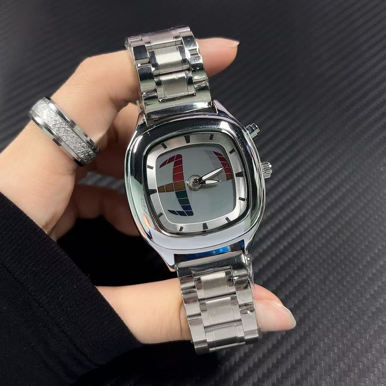 นาฬิกาข้อมือผู้ชายสไตล์เรโทรมิ - Vintage Watch Collecting บทวิจารณ์และราคา