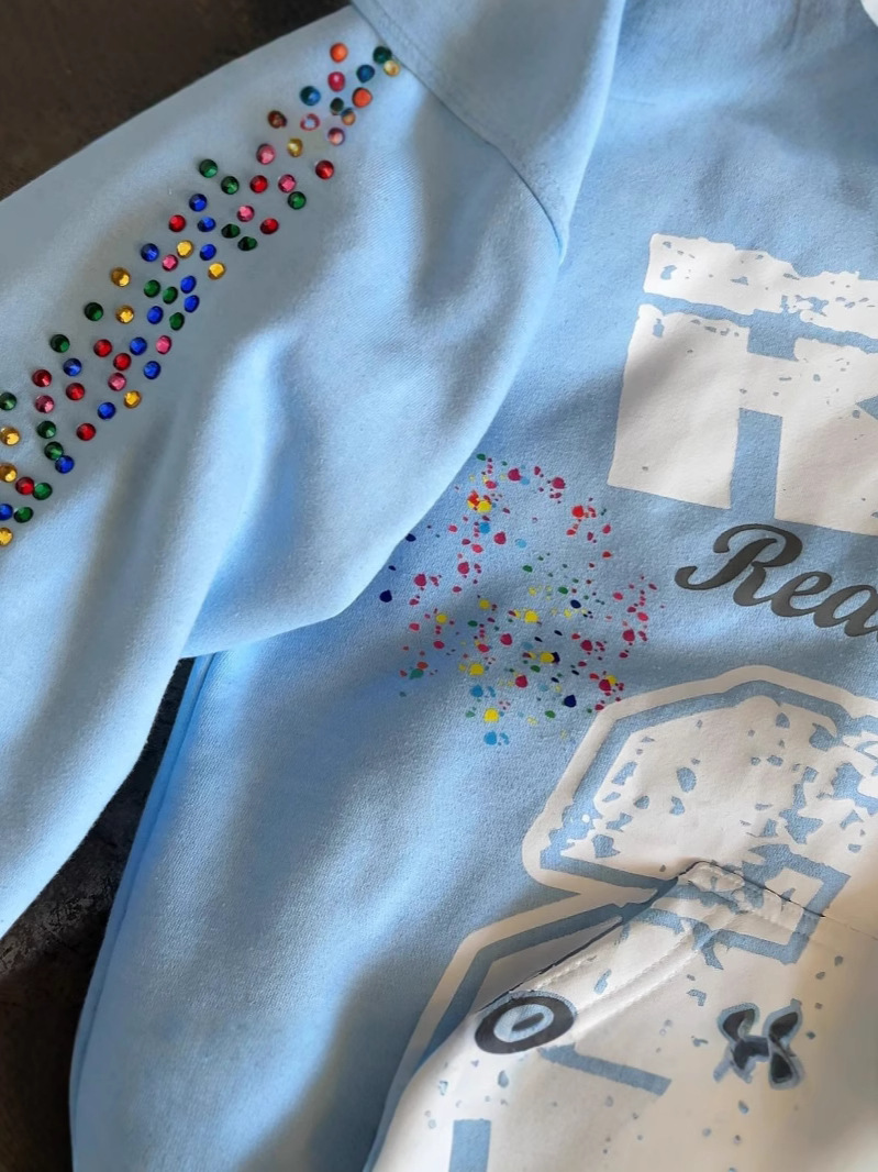 เสื้อฮู้ดคาร์ดิแกนพิมพ์ลายตัวอ - Vintage Zip Hoodie บทวิจารณ์และราคา