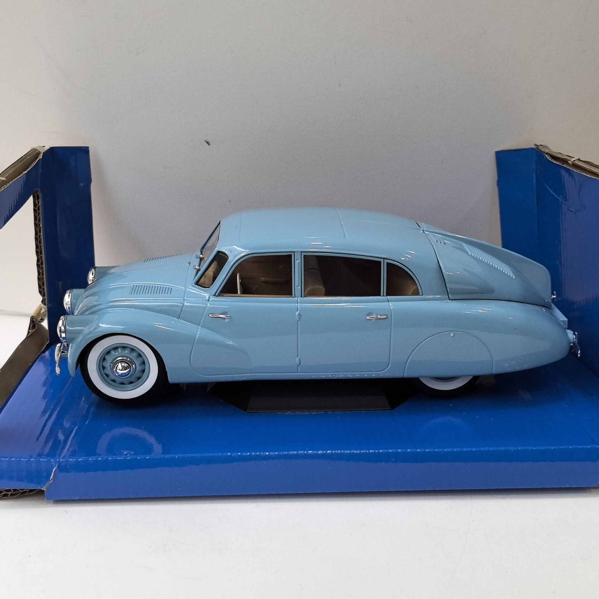 โมเดลรถวินเทจ TATRA 87 ขนาด 1/ - Vintage Collection บทวิจารณ์และราคา