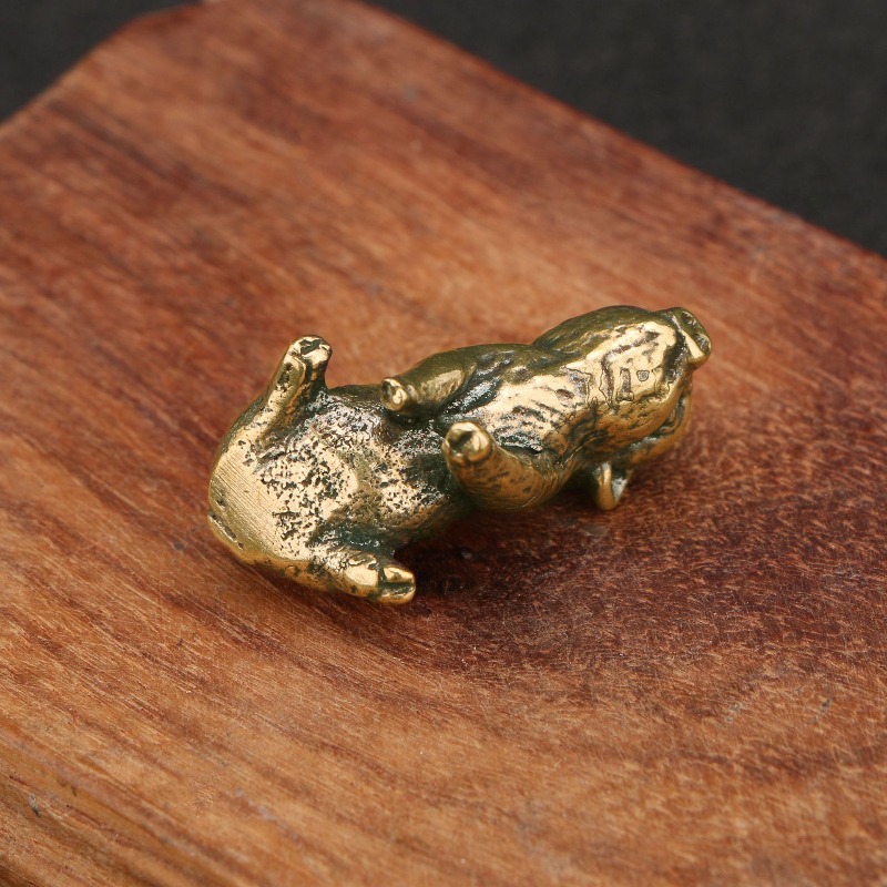 หมูทองเหลืองโบราณสไตล์จีนโบราณ - Vintage Collectible Christmas Ornaments บทวิจารณ์และราคา