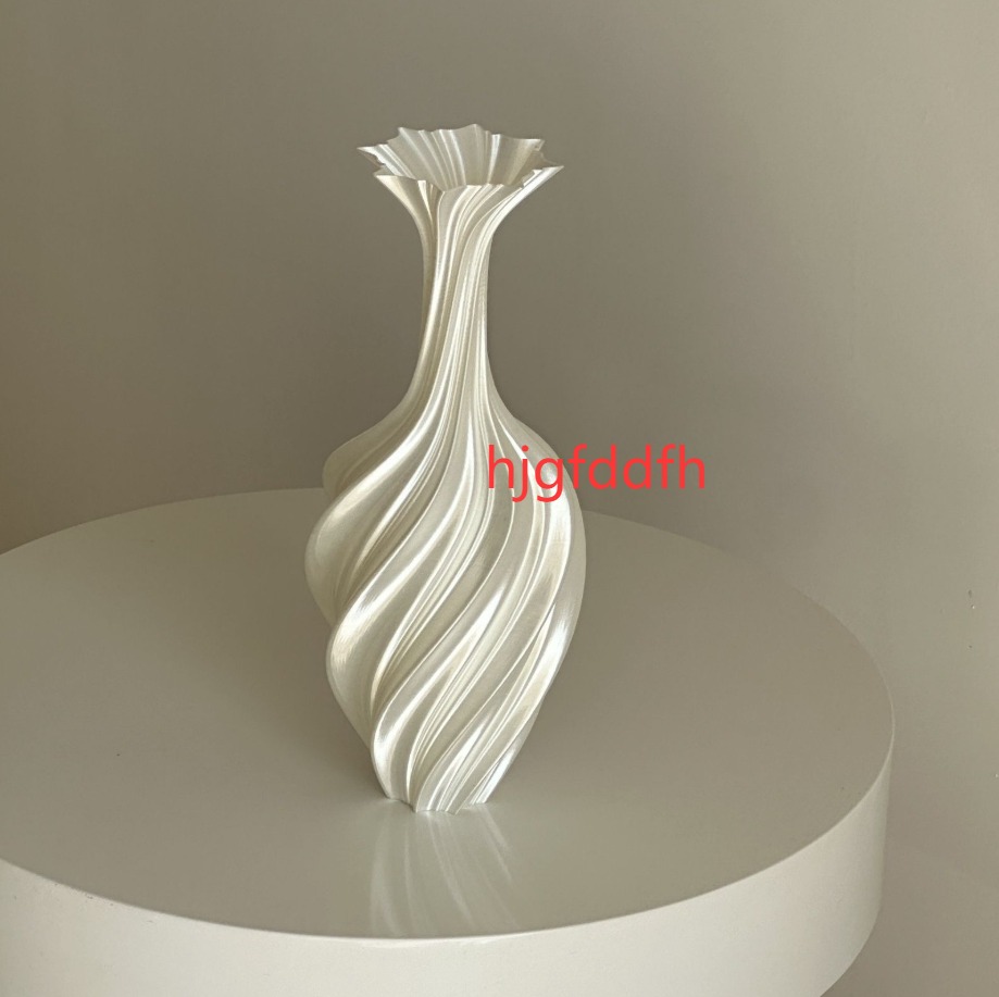 ชามพอร์ซเลนสีน้ำเงินและสีแดงทอ - Vintage Collectible Pottery บทวิจารณ์และราคา